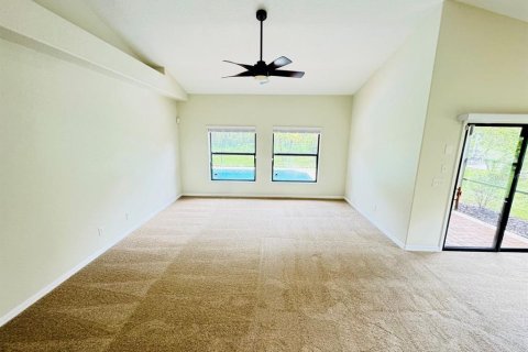 Casa en venta en Kissimmee, Florida, 4 dormitorios, 230.21 m2 № 1904069 - foto 13