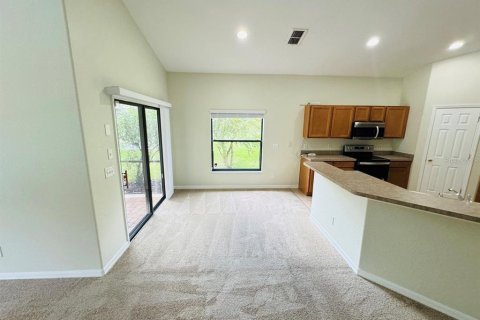 Casa en venta en Kissimmee, Florida, 4 dormitorios, 230.21 m2 № 1904069 - foto 15