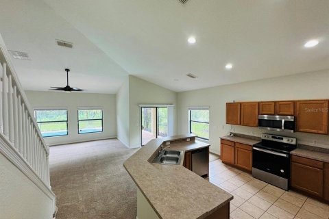 Casa en venta en Kissimmee, Florida, 4 dormitorios, 230.21 m2 № 1904069 - foto 7