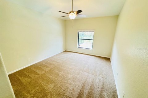 Casa en venta en Kissimmee, Florida, 4 dormitorios, 230.21 m2 № 1904069 - foto 17