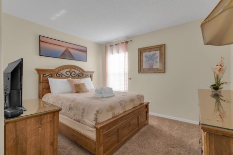 Casa en venta en Kissimmee, Florida, 7 dormitorios, 267.84 m2 № 2377947 - foto 18