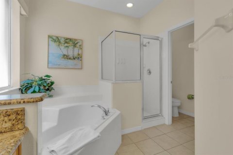 Casa en venta en Kissimmee, Florida, 7 dormitorios, 267.84 m2 № 2377947 - foto 29