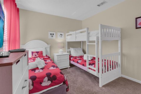 Casa en venta en Kissimmee, Florida, 7 dormitorios, 267.84 m2 № 2377947 - foto 15