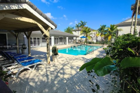 Condominio en alquiler en Homestead, Florida, 1 dormitorio, 60.39 m2 № 1987953 - foto 19