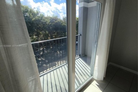 Condominio en alquiler en Homestead, Florida, 1 dormitorio, 60.39 m2 № 1987953 - foto 16