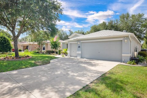Villa ou maison à vendre à Ocala, Floride: 4 chambres, 228.17 m2 № 2403097 - photo 2