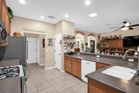 Villa ou maison à vendre à Ocala, Floride: 4 chambres, 228.17 m2 № 2403097 - photo 14