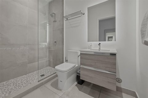 Condominio en venta en Miami, Florida, 1 dormitorio, 38.83 m2 № 2033513 - foto 22