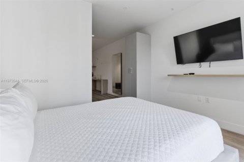 Condominio en venta en Miami, Florida, 1 dormitorio, 38.83 m2 № 2033513 - foto 21