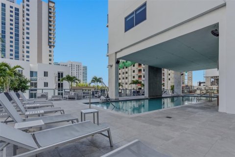 Condominio en venta en Miami, Florida, 1 dormitorio, 38.83 m2 № 2033513 - foto 5