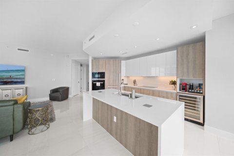 Copropriété à louer à Riviera Beach, Floride: 2 chambres, 150.41 m2 № 2171694 - photo 12