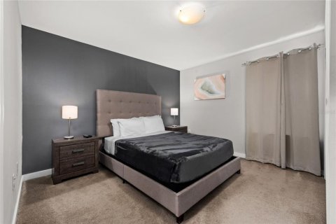 Touwnhouse à vendre à Kissimmee, Floride: 4 chambres, 162.76 m2 № 2125534 - photo 3