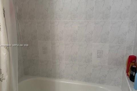 Condo in Doral, Florida, 3 bedrooms  № 2041515 - photo 19