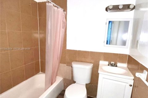 Appartement à louer à Miami, Floride: 1 chambre № 1999408 - photo 13