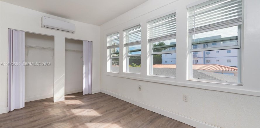 Appartement à Miami, Floride 1 chambre № 1999408