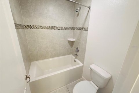 Adosado en venta en Newberry, Florida, 3 dormitorios, 155.15 m2 № 2215456 - foto 14