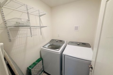 Adosado en venta en Newberry, Florida, 3 dormitorios, 155.15 m2 № 2215456 - foto 24