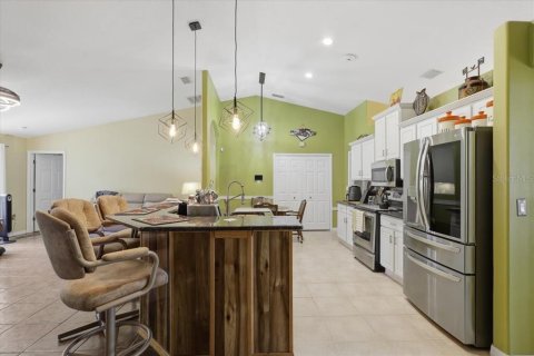 Casa en venta en Palm Coast, Florida, 3 dormitorios, 188.22 m2 № 2092737 - foto 18