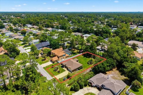 Casa en venta en Palm Coast, Florida, 3 dormitorios, 188.22 m2 № 2092737 - foto 2