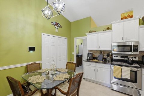Casa en venta en Palm Coast, Florida, 3 dormitorios, 188.22 m2 № 2092737 - foto 19