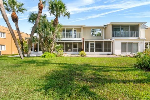 Townhouse in Venice, Florida 2 bedrooms, 115.76 sq.m. № 1886338 - photo 12