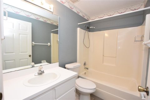 House in Lakeland, Florida 3 bedrooms, 119.01 sq.m. № 1870327 - photo 25