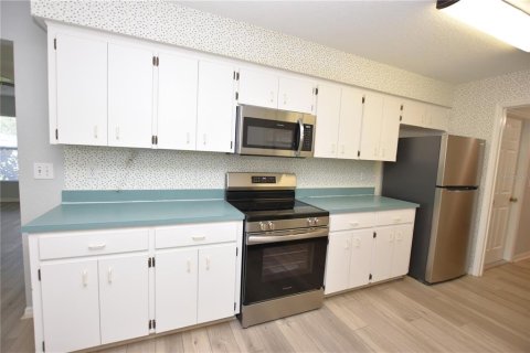 House in Lakeland, Florida 3 bedrooms, 119.01 sq.m. № 1870327 - photo 7