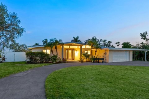 House in Ellenton, Florida 3 bedrooms, 194.17 sq.m. № 1785462 - photo 3
