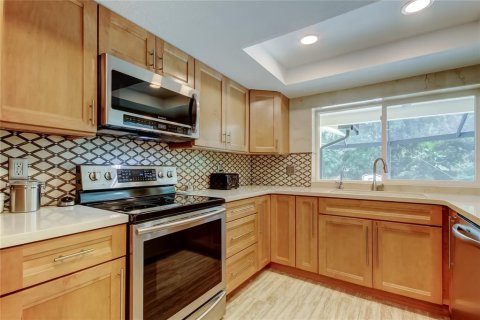 Casa en venta en Safety Harbor, Florida, 4 dormitorios, 227.33 m2 № 1910587 - foto 23