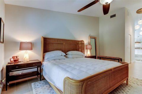 Casa en venta en Safety Harbor, Florida, 4 dormitorios, 227.33 m2 № 1910587 - foto 27