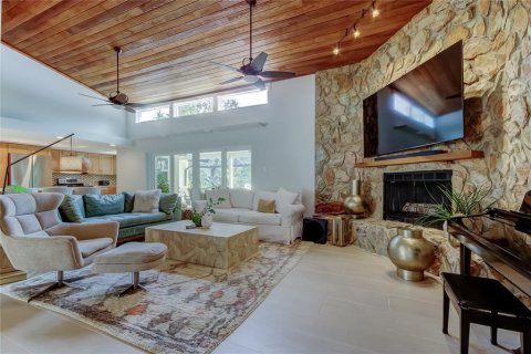 Casa en venta en Safety Harbor, Florida, 4 dormitorios, 227.33 m2 № 1910587 - foto 13