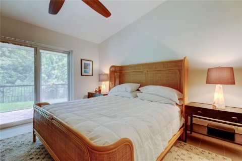 Casa en venta en Safety Harbor, Florida, 4 dormitorios, 227.33 m2 № 1910587 - foto 28