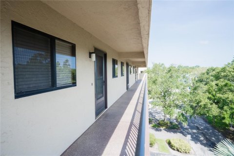 Copropriété à vendre à Tarpon Springs, Floride: 2 chambres, 104.52 m2 № 1772795 - photo 2