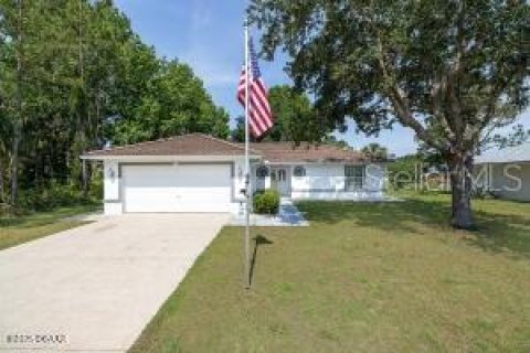 Casa en venta en Palm Coast, Florida, 3 dormitorios, 130.25 m2 № 1747620 - foto 1