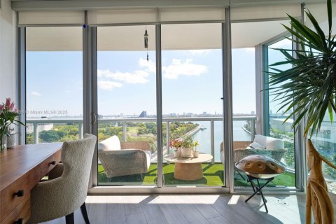 Condominio en venta en Miami, Florida, 2 dormitorios, 113.34 m2 № 1862853 - foto 4