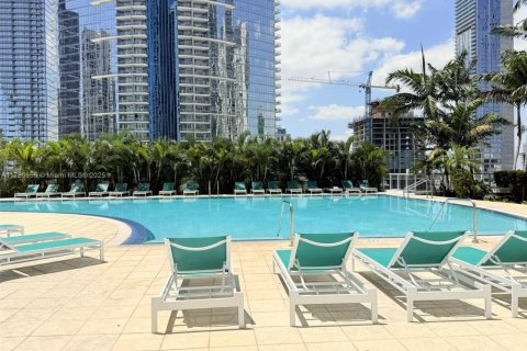 Condominio en venta en Miami, Florida, 2 dormitorios, 113.34 m2 № 1862853 - foto 13