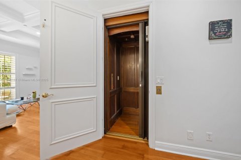 Townhouse in Boca Raton, Florida 3 bedrooms, 302.4 sq.m. № 1872626 - photo 9