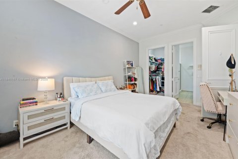 Townhouse in Boca Raton, Florida 3 bedrooms, 302.4 sq.m. № 1872626 - photo 23