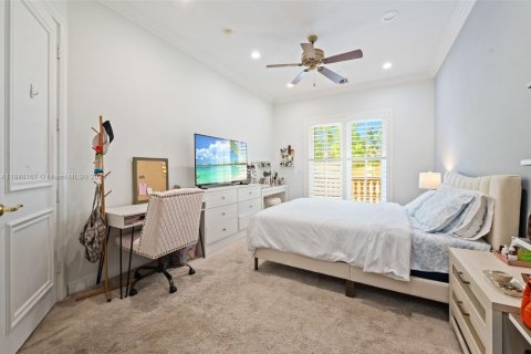 Townhouse in Boca Raton, Florida 3 bedrooms, 302.4 sq.m. № 1872626 - photo 22