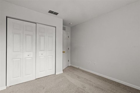 Townhouse in Valrico, Florida 3 bedrooms, 146.14 sq.m. № 2237499 - photo 26