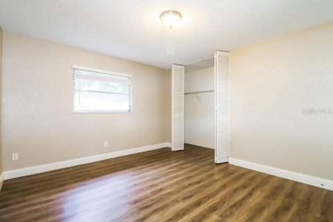 Casa en alquiler en Seminole, Florida, 3 dormitorios, 146.41 m2 № 1905069 - foto 13