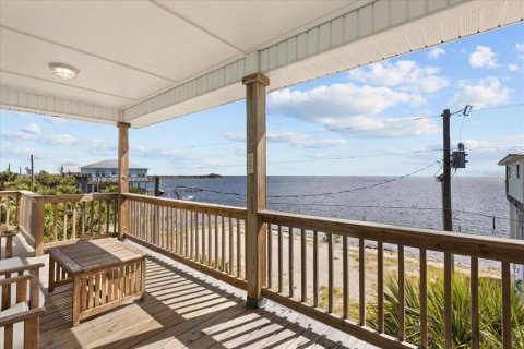 House in Perry, Florida 2 bedrooms, 78.04 sq.m. № 2206108 - photo 6