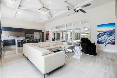 Casa en venta en Bunnell, Florida, 5 dormitorios, 279.08 m2 № 1824788 - foto 7