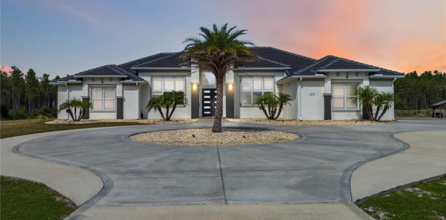 Casa en Bunnell, Florida 5 dormitorios, 279.08 m2 № 1824788