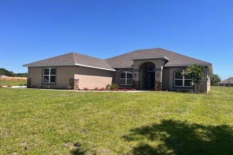 House in Dade City, Florida 4 bedrooms, 216.46 sq.m. № 2200530 - photo 7