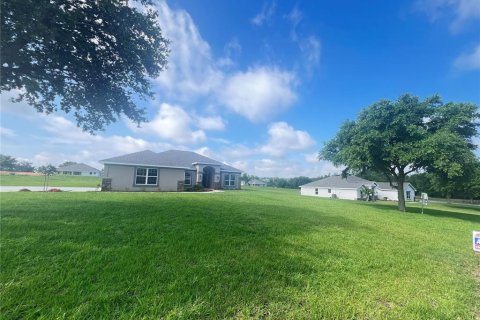 House in Dade City, Florida 4 bedrooms, 216.46 sq.m. № 2200530 - photo 2