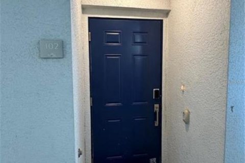 Condominio en alquiler en Kissimmee, Florida, 2 dormitorios, 110.18 m2 № 1561045 - foto 4