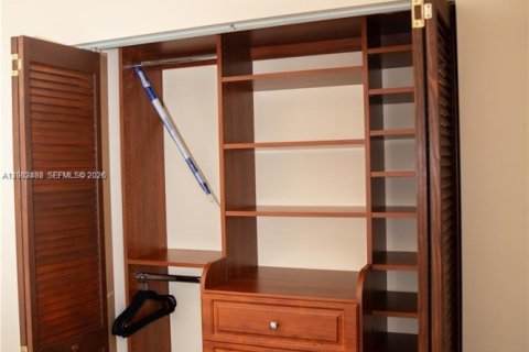 Снять в аренду виллу или дом в Бока-Ратон, Флорида 3 спальни, 229.65м2, № 2066893 - фото 20