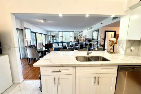 Condominio en venta en Hollywood, Florida, 2 dormitorios, 124.86 m2 № 1811781 - foto 14
