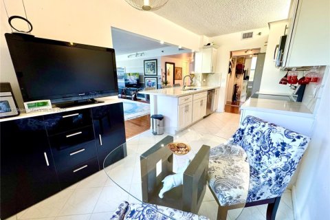 Condominio en venta en Hollywood, Florida, 2 dormitorios, 124.86 m2 № 1811781 - foto 15